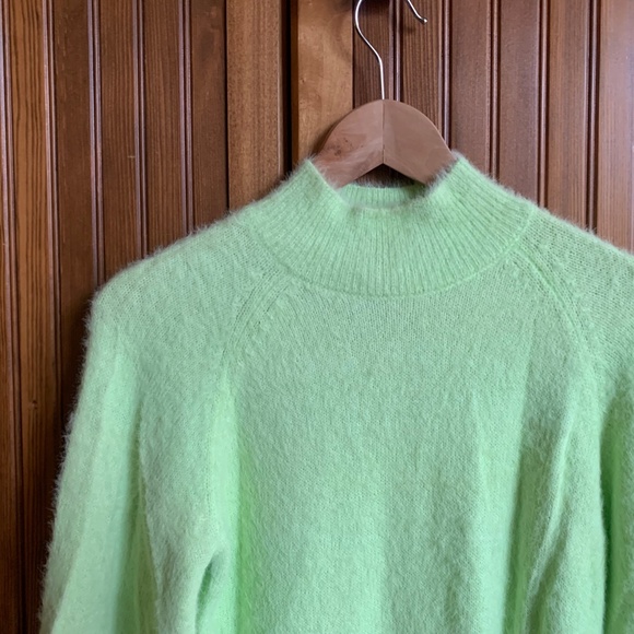 BARDOT MINT GREEN MINI SHORT SWEATER DRESS SIZE SMALL - Picture 4 of 8